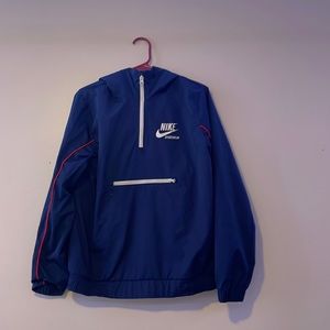 nike windbreaker